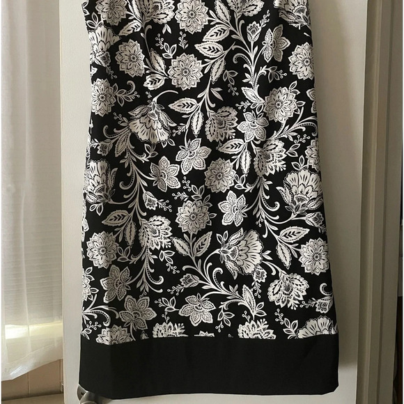 Alyx Black and White Floral Dress  Size 12 - Picture 7 of 8